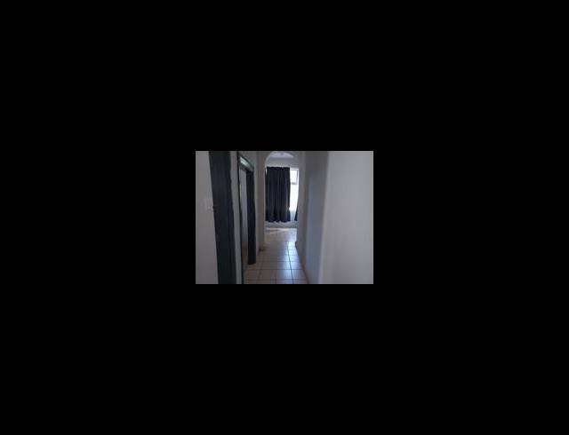 2 BEDROOM APARTMENT FOR SALE IN GLENWOOD